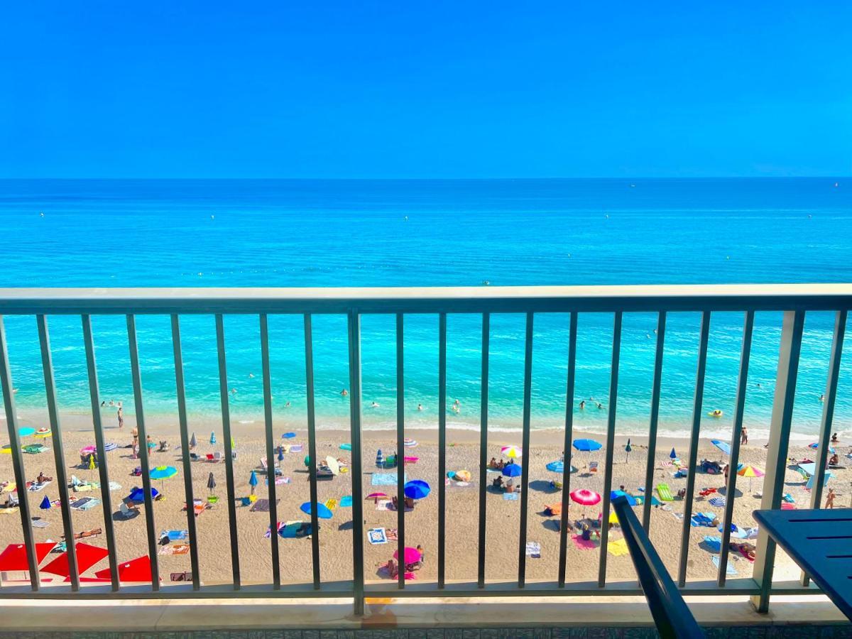 Seaviews By Jenni Menton, La Suite, Superbe Front De Mer, Top Emplacement Avec Terrasse Et Parking! Εξωτερικό φωτογραφία