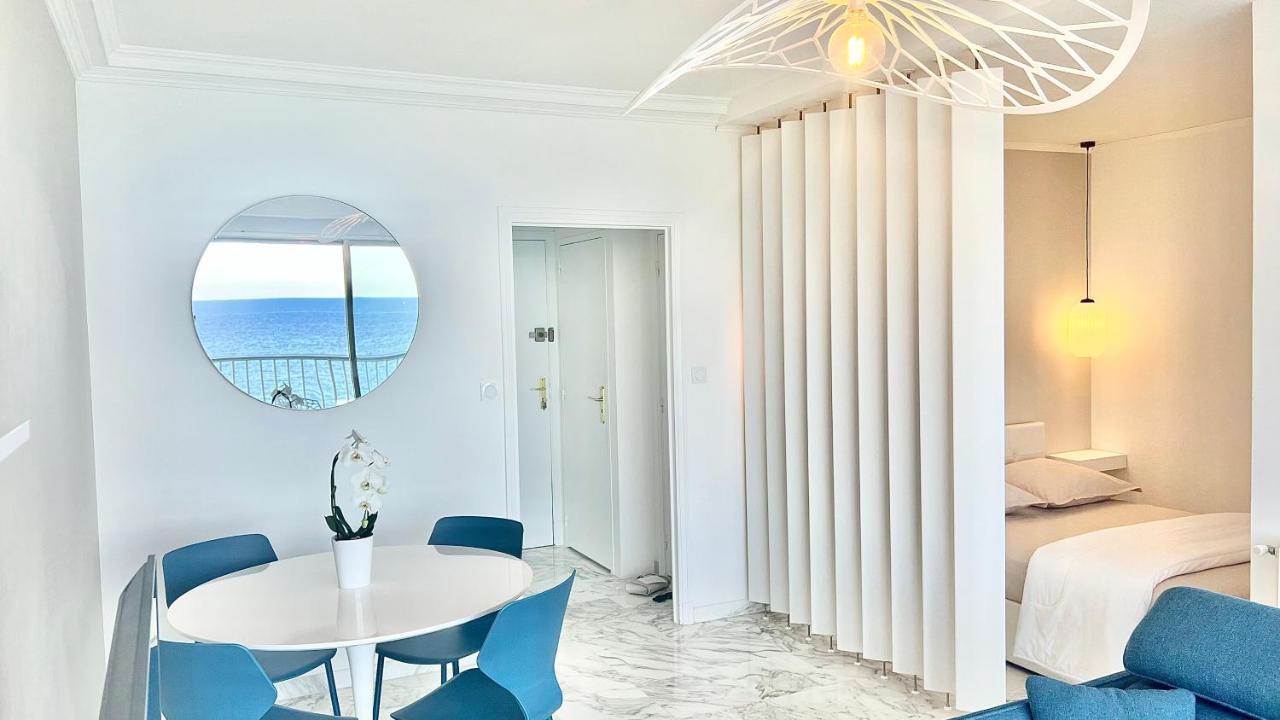 Seaviews By Jenni Menton, La Suite, Superbe Front De Mer, Top Emplacement Avec Terrasse Et Parking! Εξωτερικό φωτογραφία